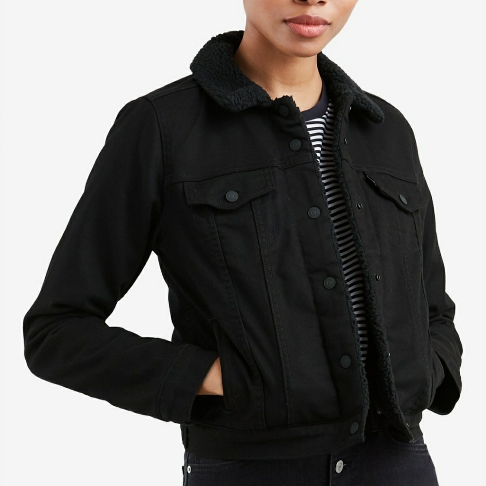 Levi's Sherpa Trucker Jacket NWOT